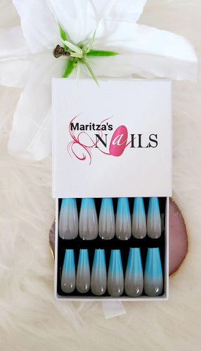 Blu Grey Ombre - Maritza's Nails 