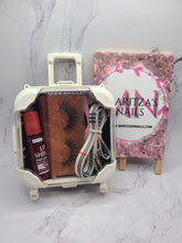 Load image into Gallery viewer, 3D Eye Lashes w/Resusable Case with strap
