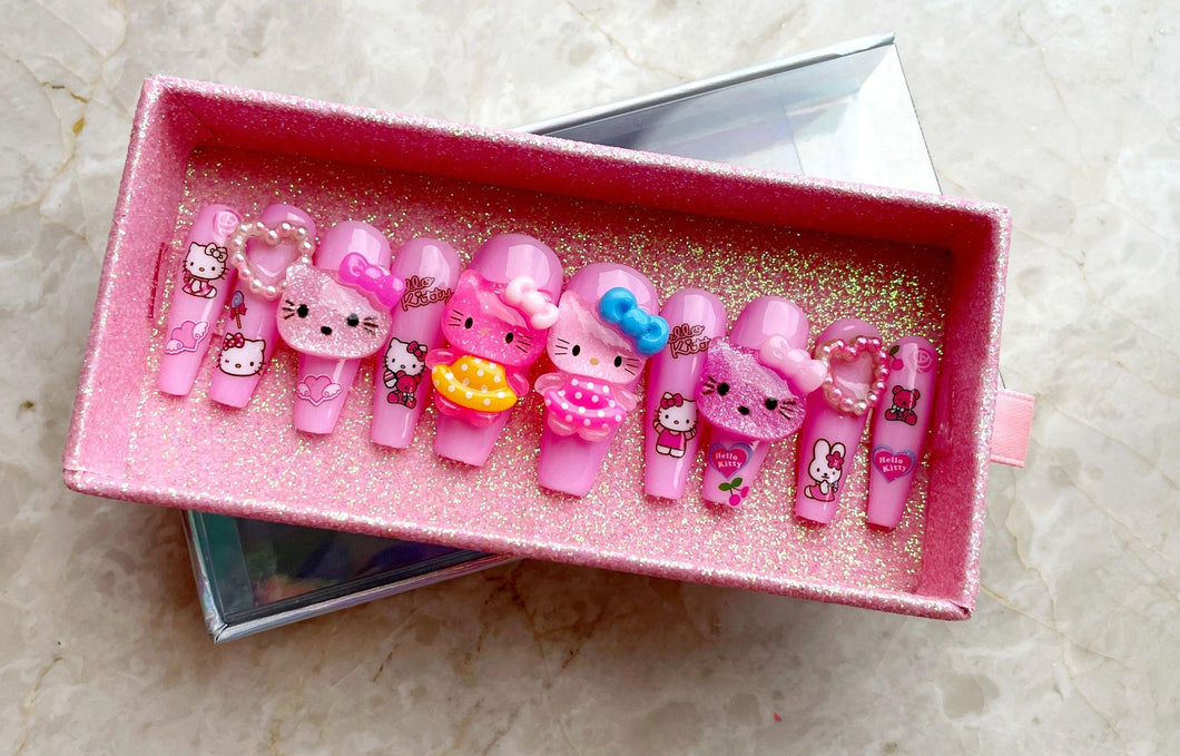 Hello Kitty Kitty - Maritza's Nails 